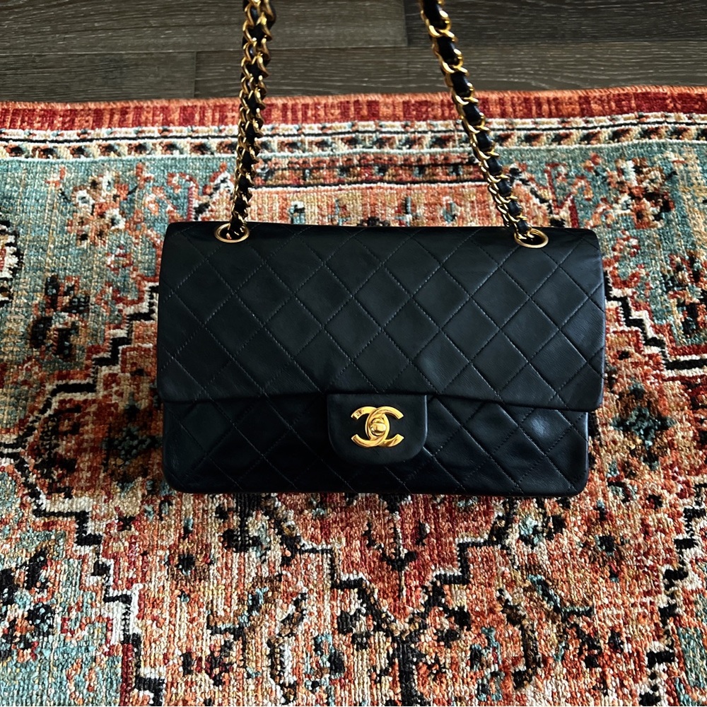 **Chanel Vintage Classic Medium Double Flap Bag - Picture 3 of 13